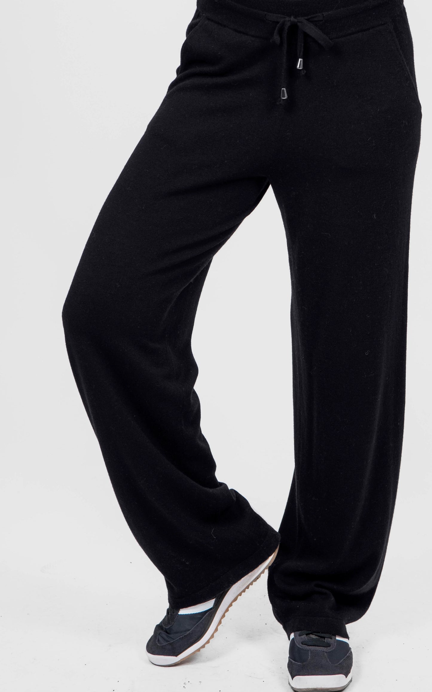 Bridge & Lord - Relaxed Wide Leg Pant W/Drawstring