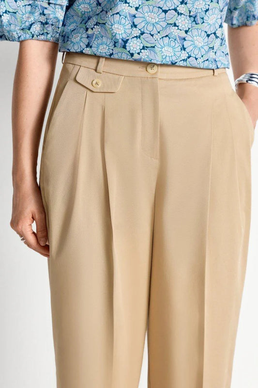 RICH & ROYAL HIGH-WAISTED PLEATED TROUSERS