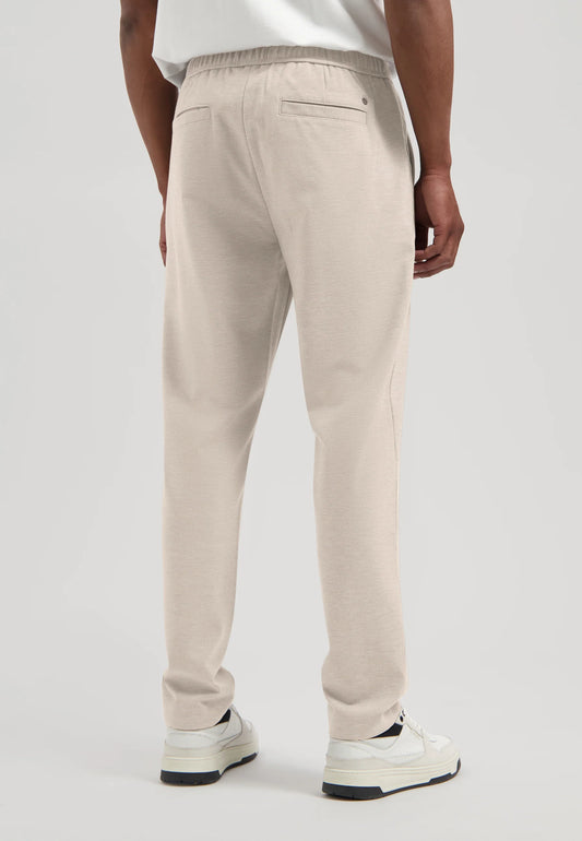 DSTREZZED LOGAN EASY PINTUCK PANTS IN SAND