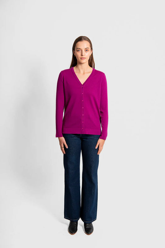 ESSENTIAL VEE NECK CARDIGAN