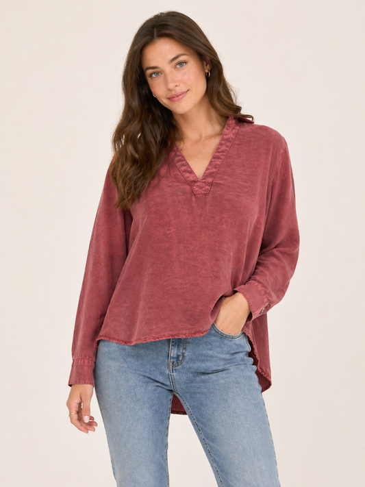BELLA DAHL CLEAN FRONT PULLOVER