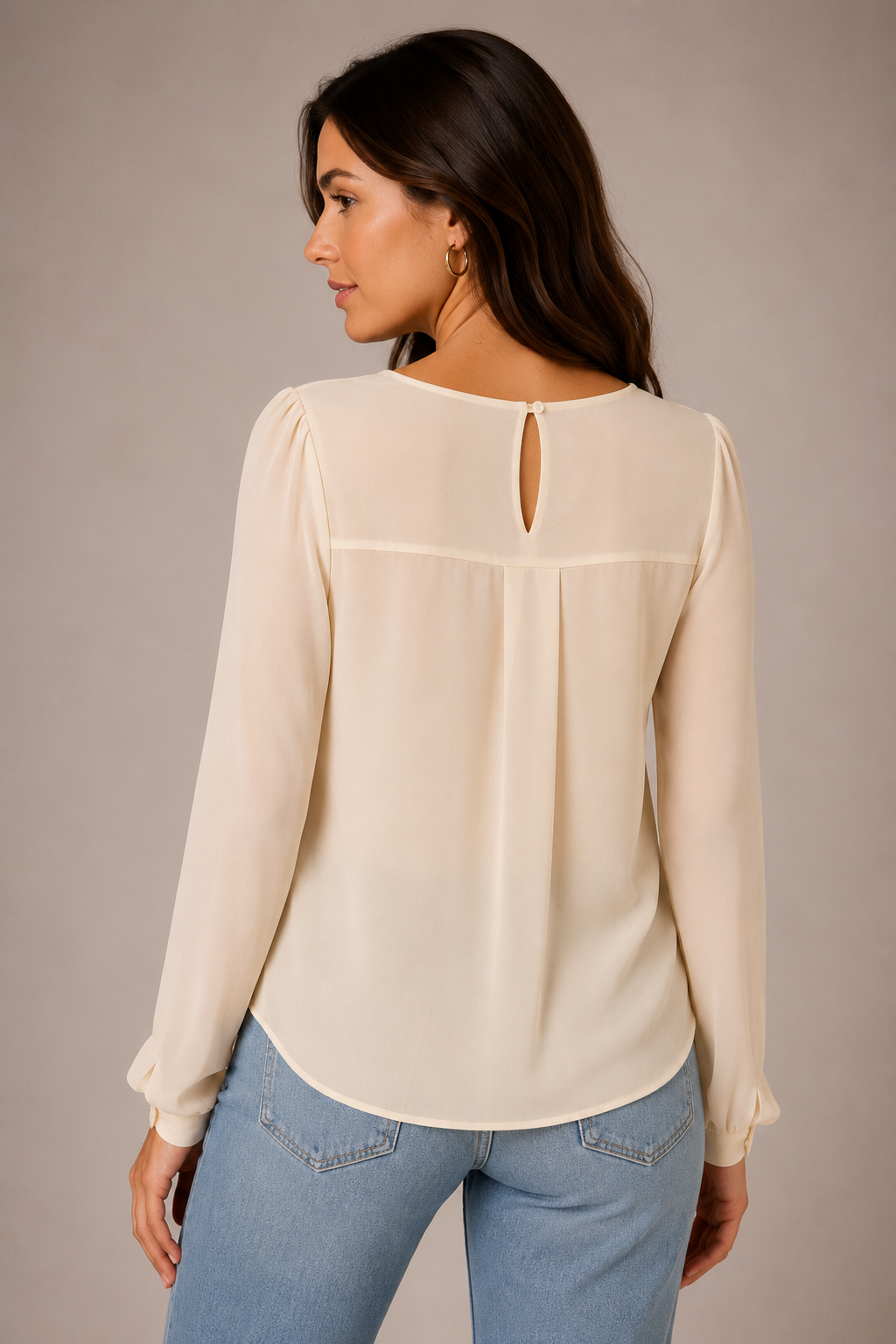 Beatrice made in Italy Long sleeve pullover curve hem