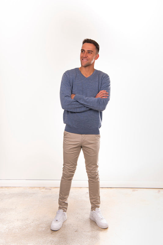 Fields classics knitwear Vee Neck Pullover with Rib Basque