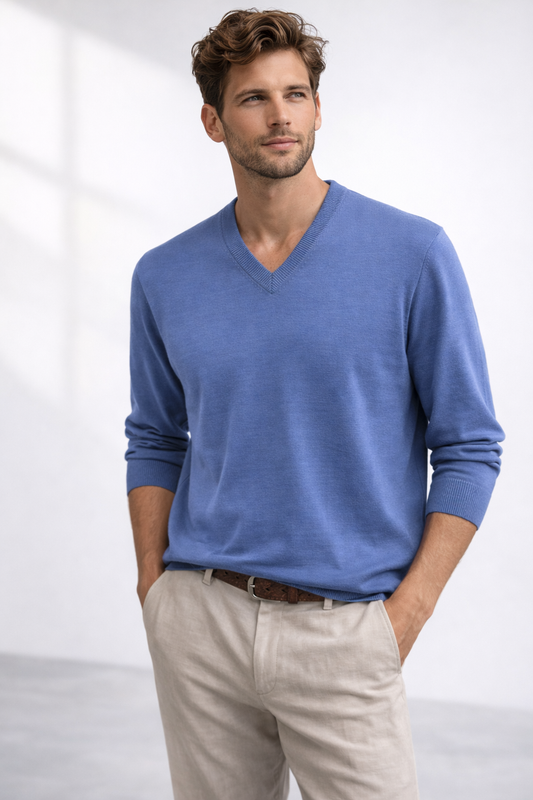PURE MERINO WOOL FINE KNIT ESSENTIAL VEE PULLOVER BRIDGE & LORD