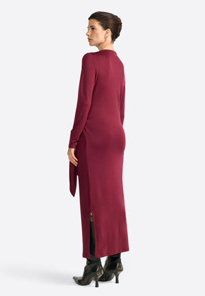 RICH & ROYAL MAXI DRESS RUBY GLOW