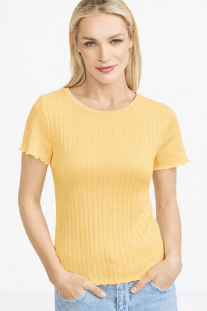 RICH & ROYAL FIGURE-HUGGING RIBBED SHIRT