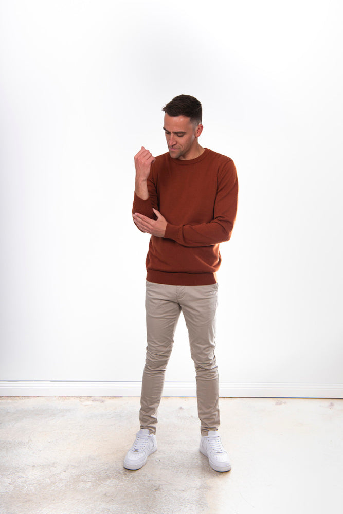 PURE MERINO FINE KNIT ESSENTIAL CREW PULLOVER BRIDGE & LORD