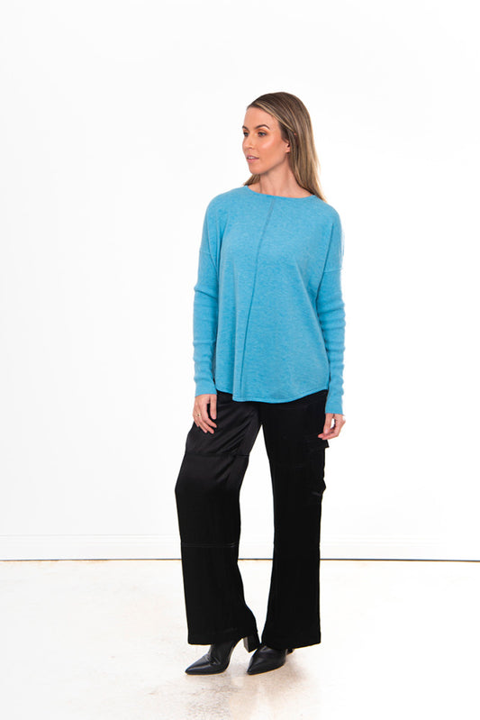 ESSENTIAL CURVED HEM CREW PULLOVER BRIDGE & LORD CASHMERE/ MERINO