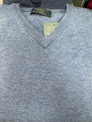 ANSETT Gold Slim Fitted Cashmere & Wool V-Neck Pullover