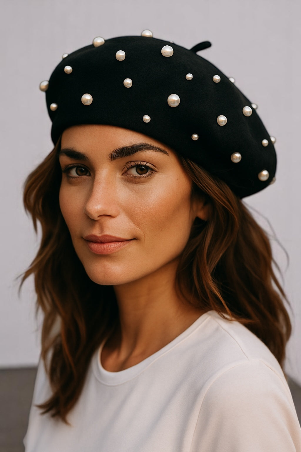 EXTRA FINE PURE WOOL BERET HAT WITH PEARLS