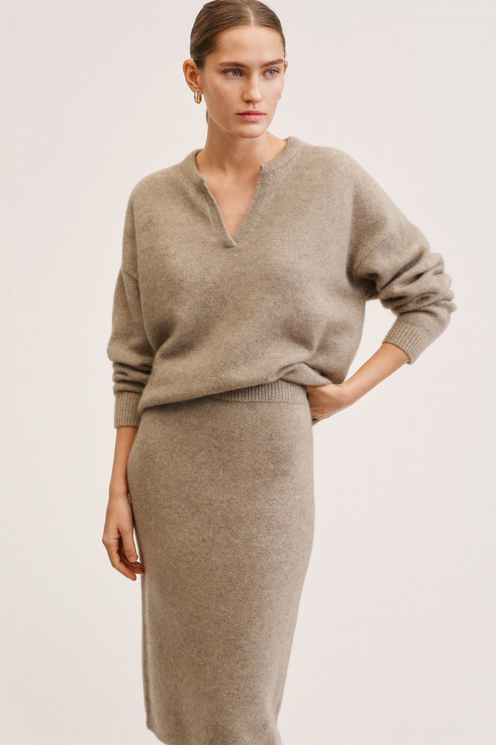 PURE CASHMERE SWEATER & SKIRT SET