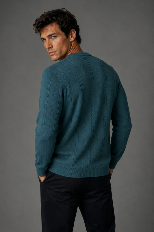 Cable V neck Pullover
