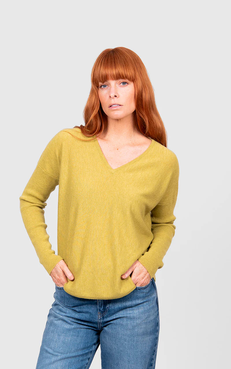 Princess Vee Curve Hem Pullover