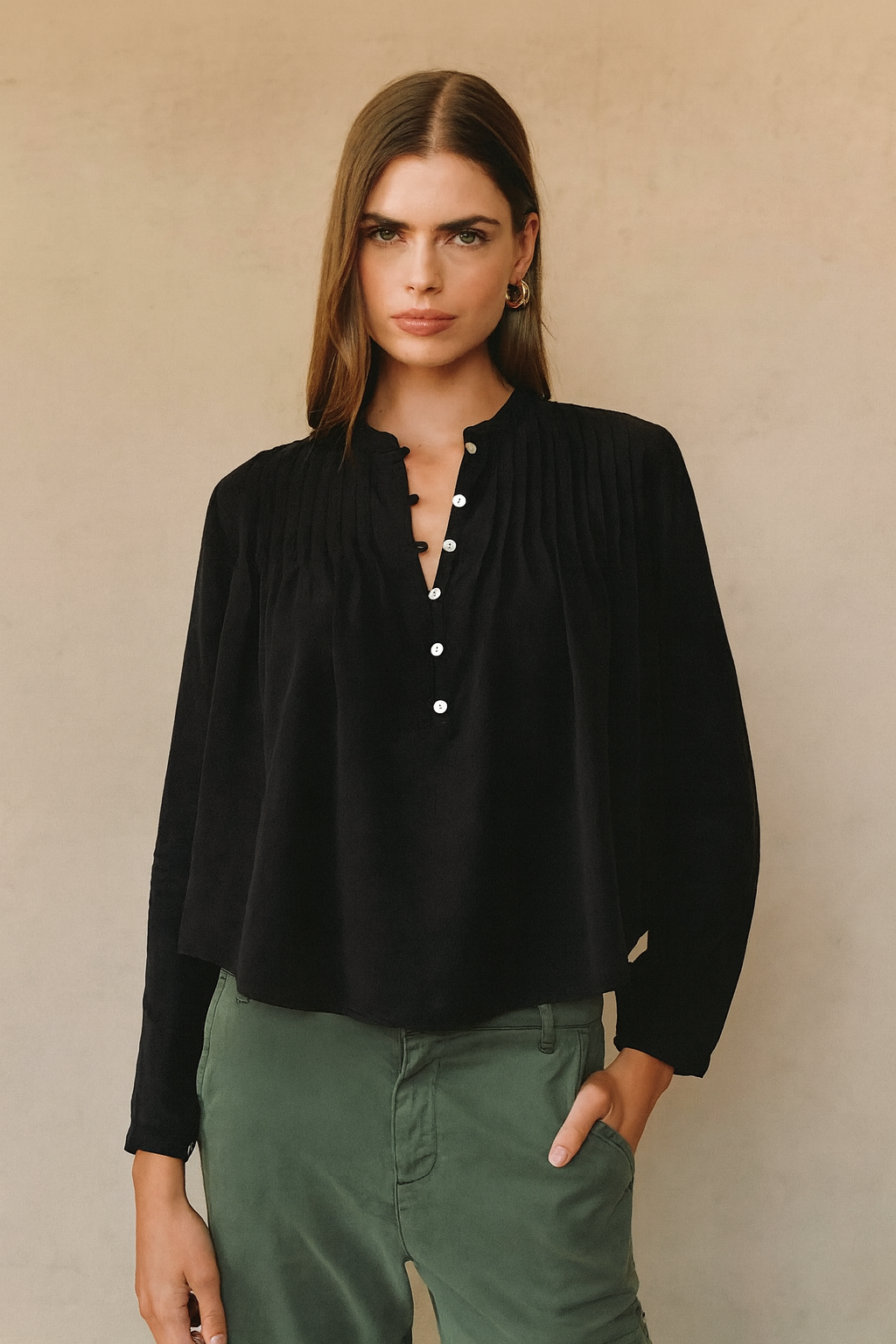 BELLA DAHL LONG SLEEVE PINTUCK PULLOVER