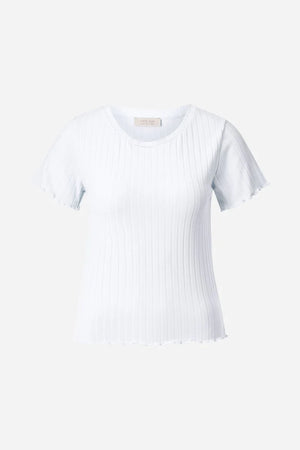 RICH & ROYAL FIGURE-HUGGING RIBBED SHIRT