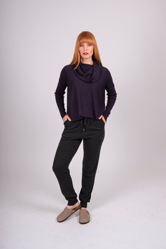 ESSENTIAL CURVED HEM COWL NECK PULLOVER