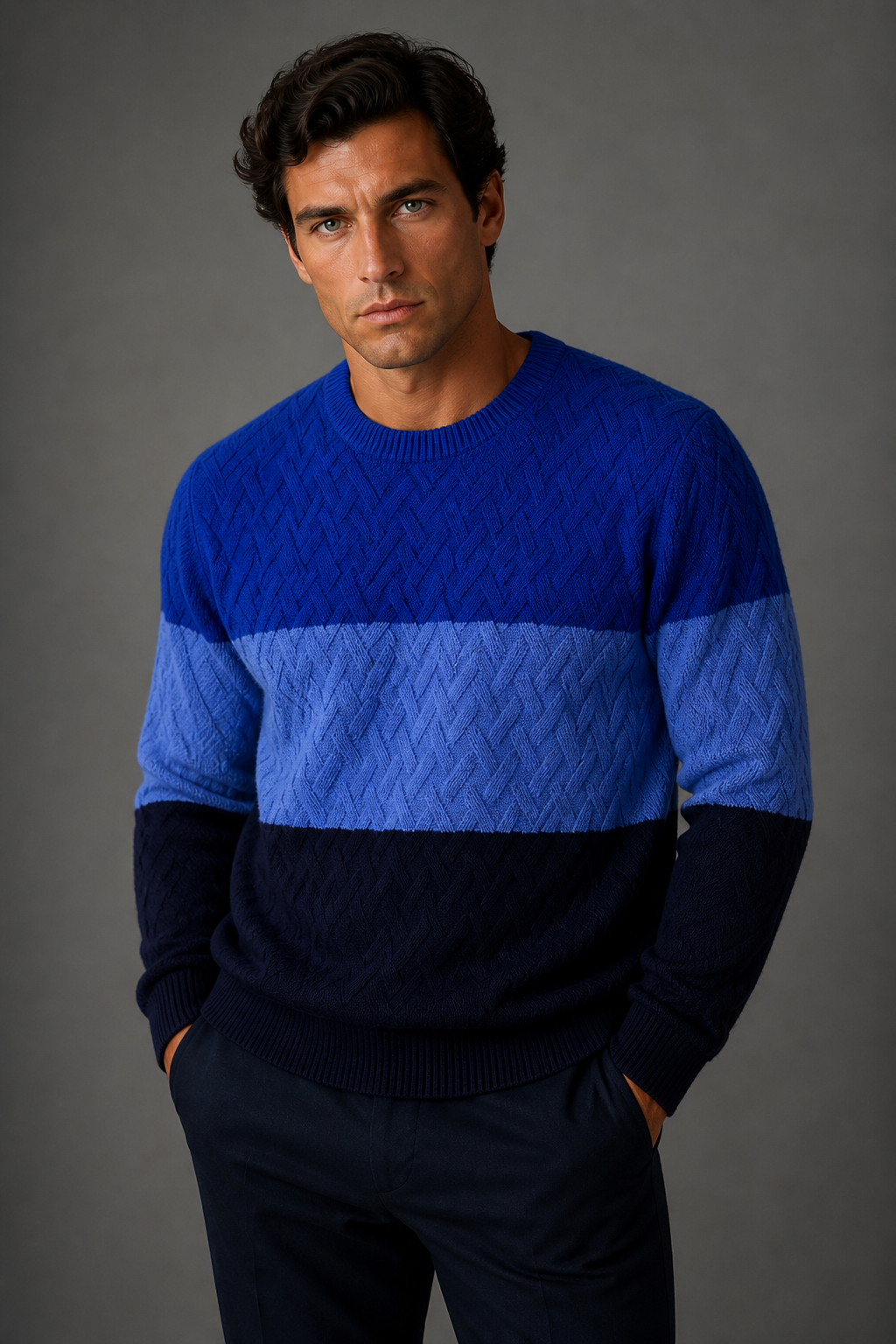 Pattern crew pullover