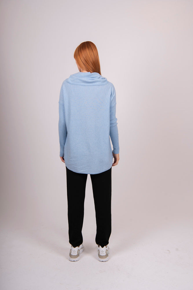 ESSENTIAL CURVED HEM COWL NECK PULLOVER