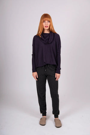 ESSENTIAL CURVED HEM COWL NECK PULLOVER