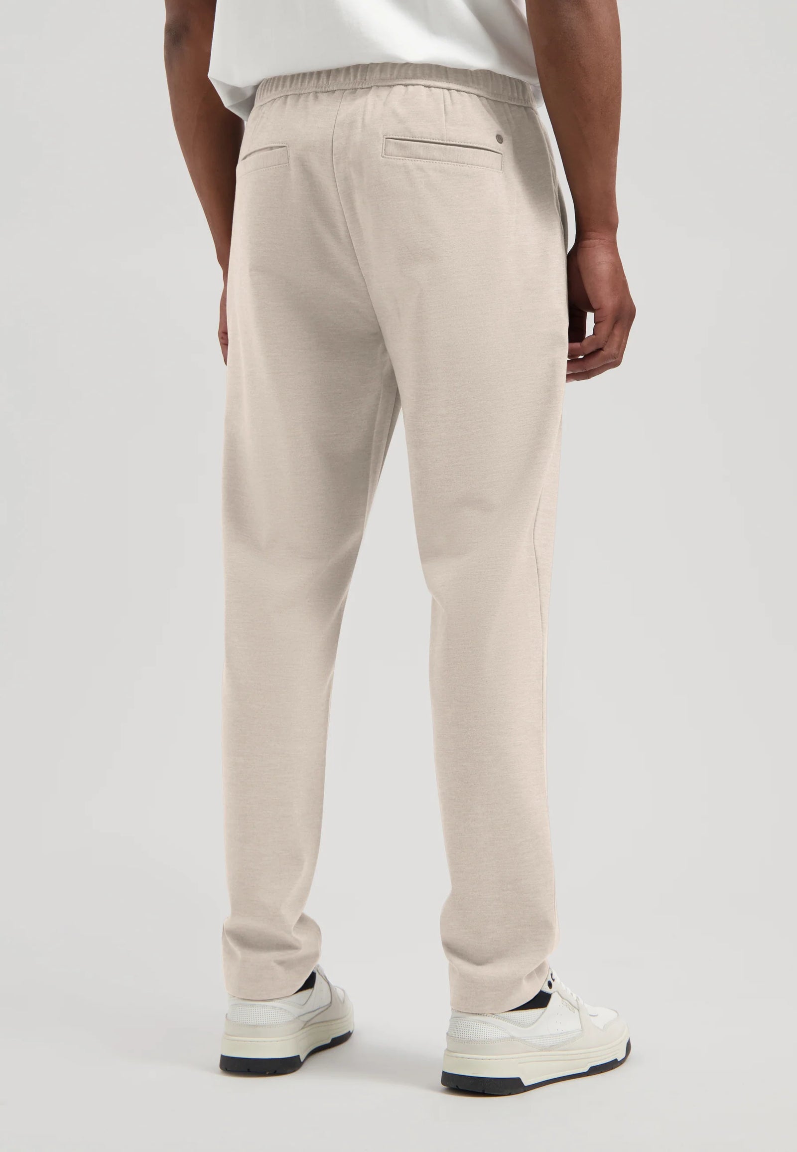 DSTREZZED LOGAN EASY PINTUCK PANTS IN SAND