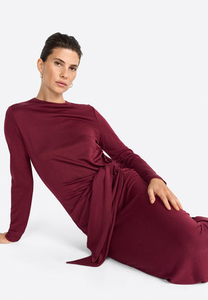 RICH & ROYAL MAXI DRESS RUBY GLOW