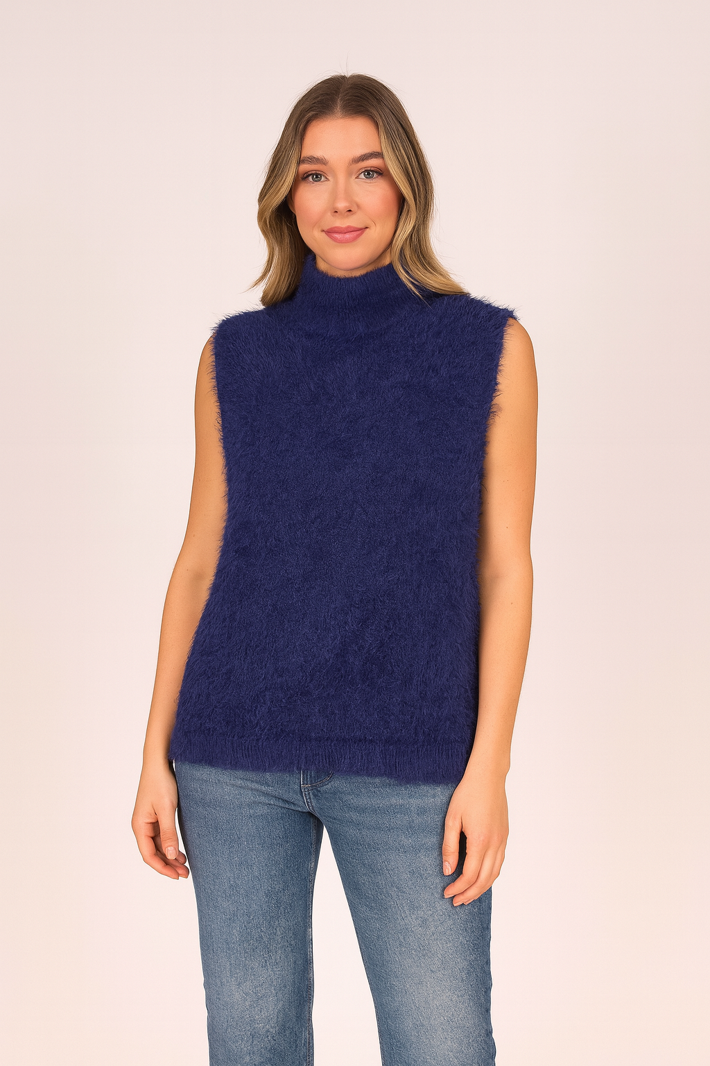Mock Neck Fluffy Vest
