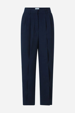 RICH & ROYAL FABRIC TROUSERS IN A TAPERED FIT