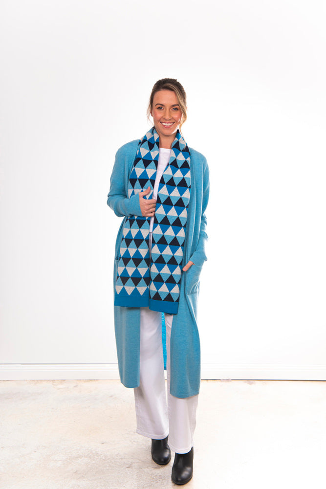 CASHMERE/MERINO TRIANGLE JACQUARD SCARF