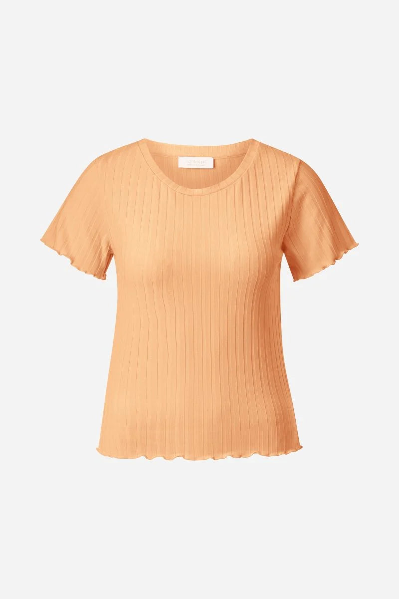 RICH & ROYAL FIGURE-HUGGING RIBBED SHIRT