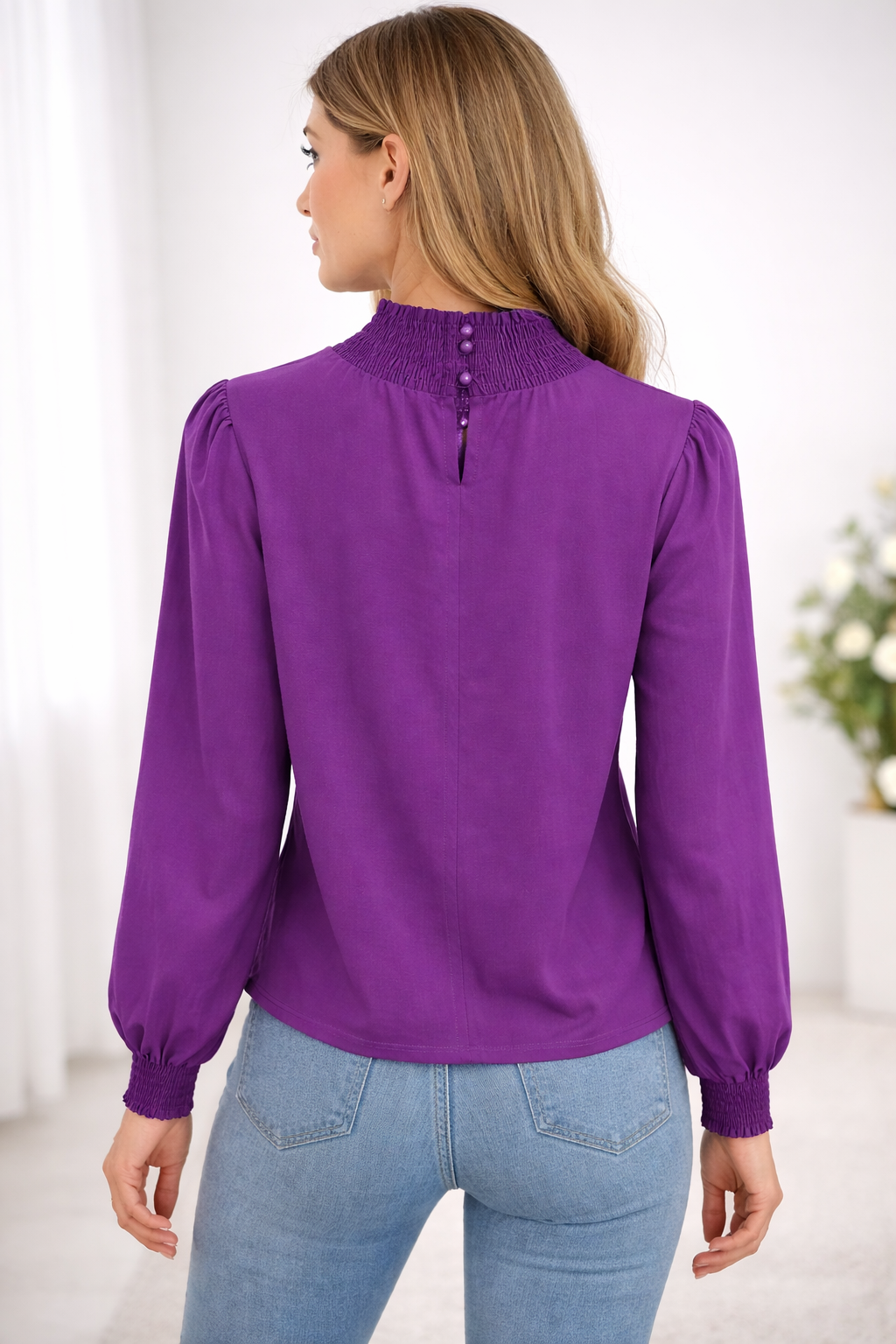RICH & ROYAL WHITE BLOUSE WITH RUFFLED COLLAR