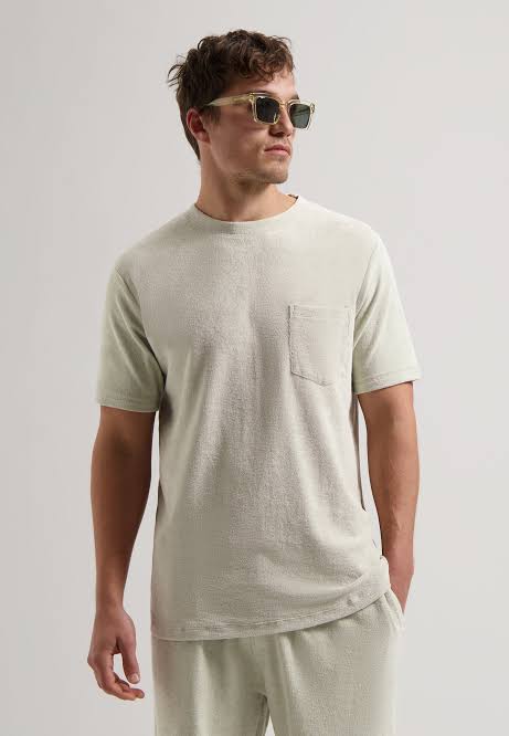 DSTREZZED ETHAN TEE