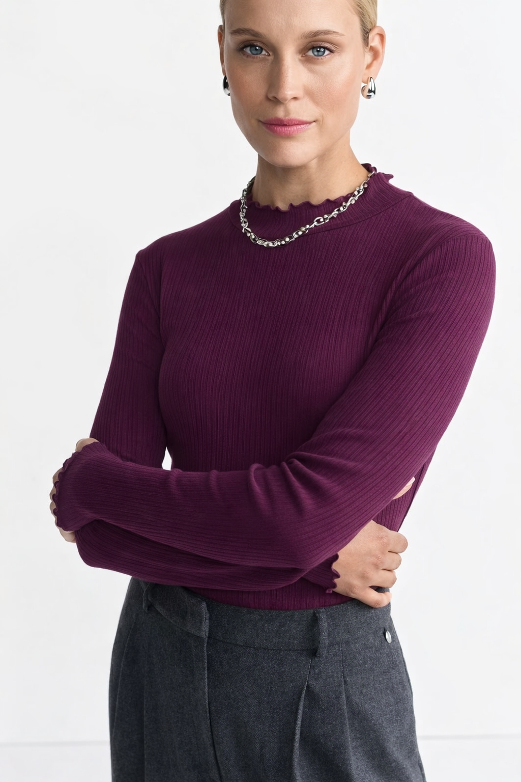 RICH & ROYAL RIBBED RUFFLED NECK LONG SLEEVE MADE IN PORTUGAL