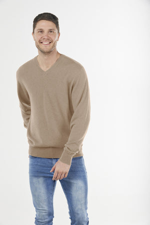 ANSETT Gold Slim Fitted Cashmere & Wool V-Neck Pullover