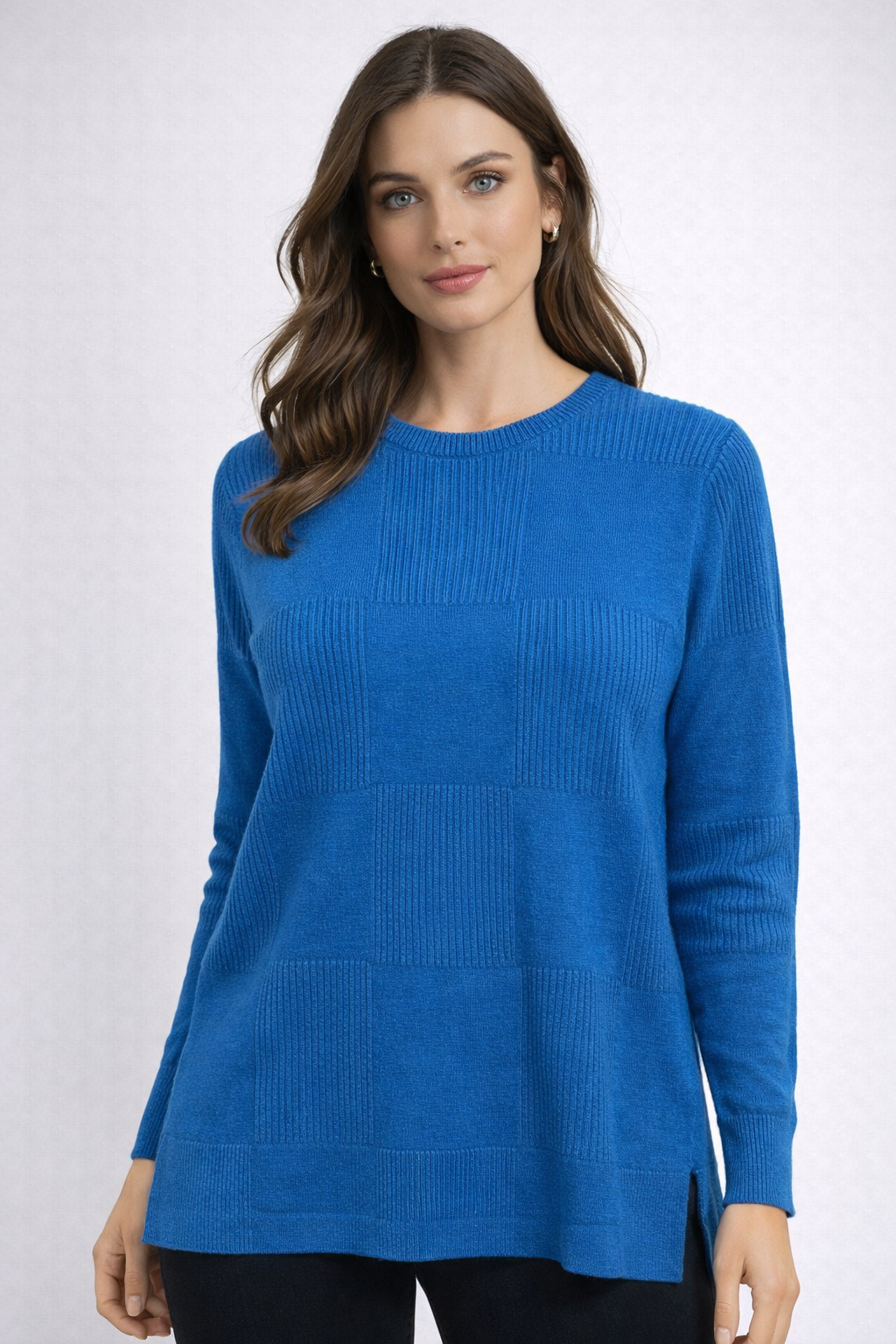 SQUARE SIDE SPLIT PULLOVER