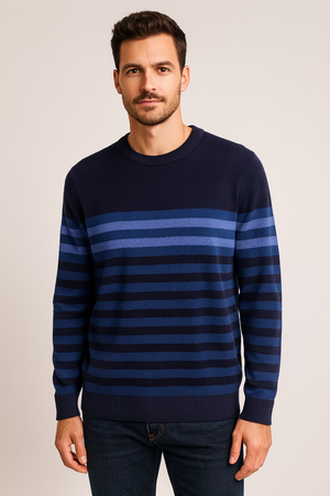 Pattern crew pullover