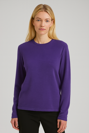 Crew neck pullover loose fitting