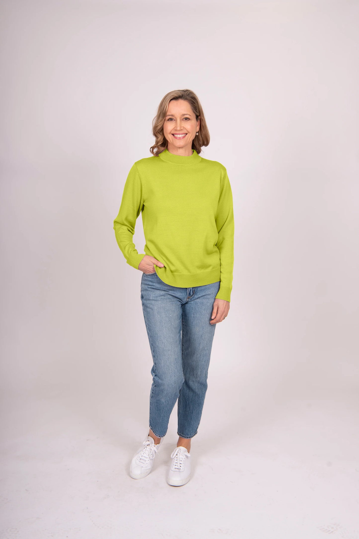 Bella - Stock Service Turtle Neck