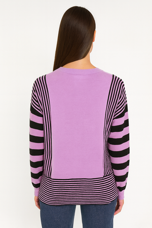 FINE STRIPED CREW NECK PULLOVER