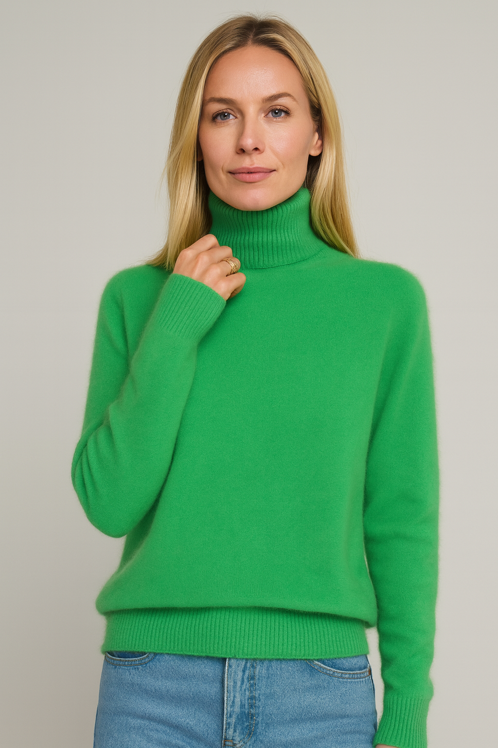 Pure Cashmere Roll Neck Pullover