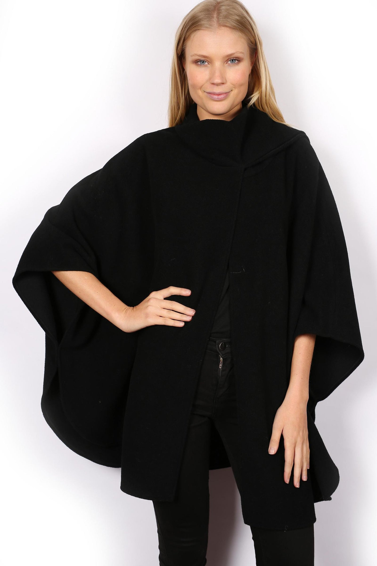SABENA OSFA CAPE WITH SCARF