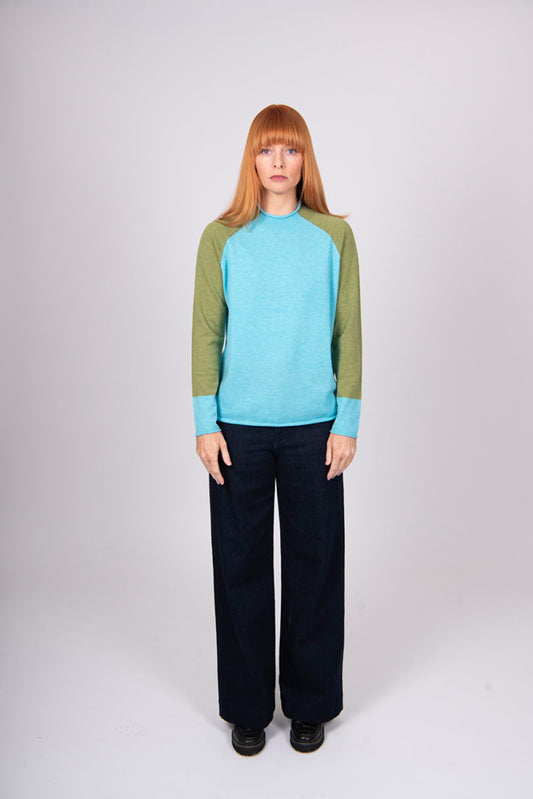 COLOUR BLOCK ROLL TRIM PULLOVER