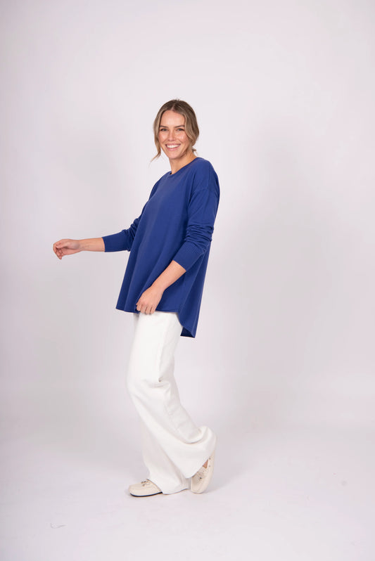 CURVE HEM CREW NECK PURE WOOL