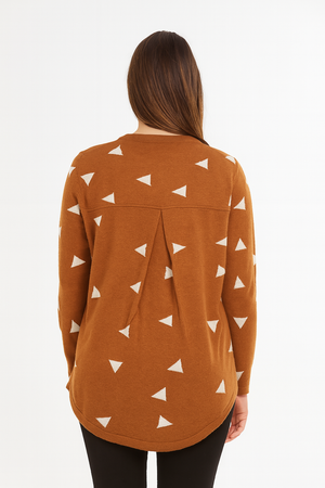 CREW NECK PULLOVER WITH PLEAT DOWN CENTRE BACK & CONTRAST TRIANGLES