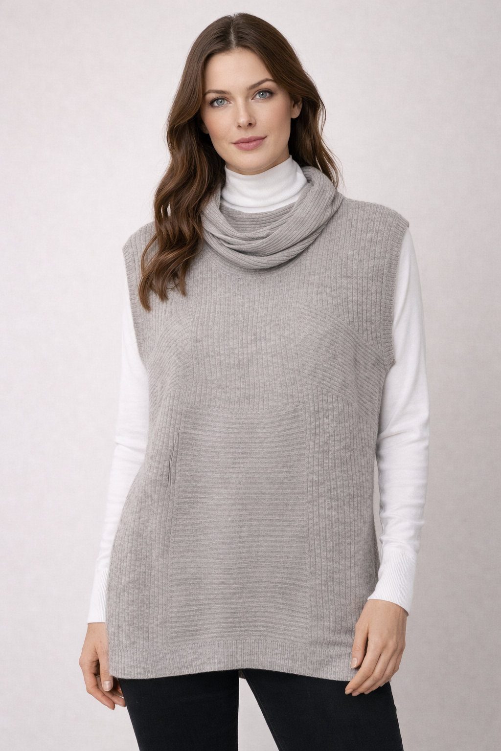 FIELDS Merino cowl Neck vest
