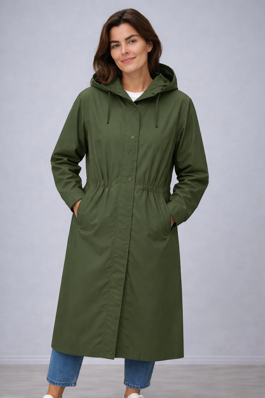 Long Rain coat with hood and pockets