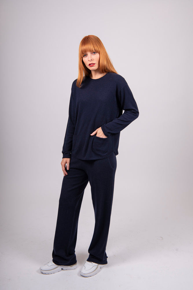 Relaxed Pant with Angle Pockets by bridge & Lord