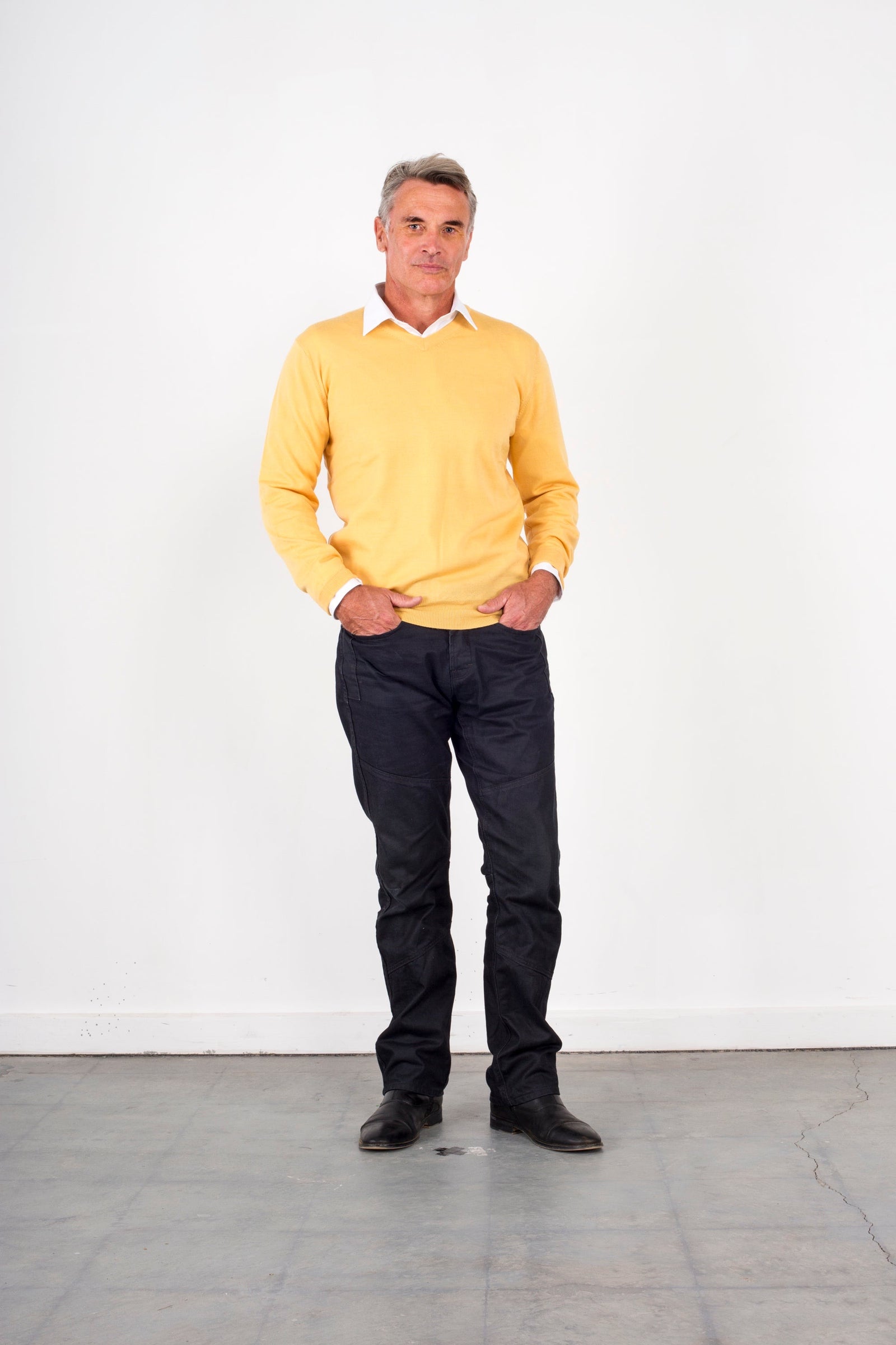 Ansett V-Neck Jumper Fine Gage more colours