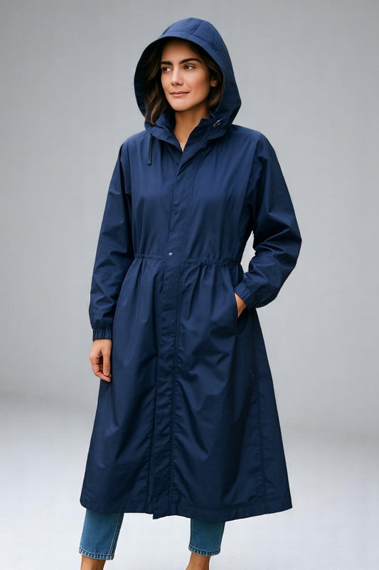 Long Rain coat with hood and pockets
