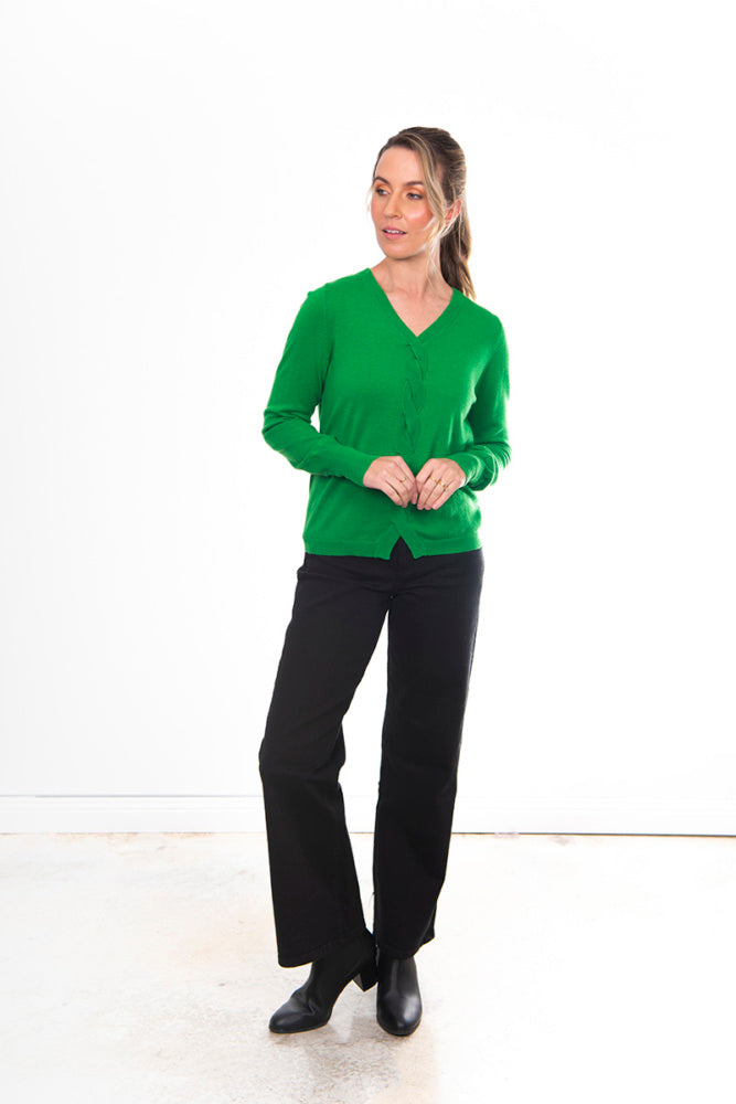 VEE PULLOVER WITH PLAIT