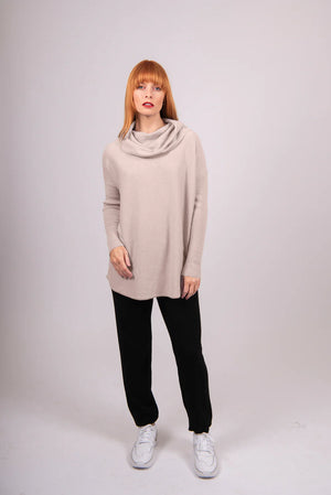 ESSENTIAL CURVED HEM COWL NECK PULLOVER